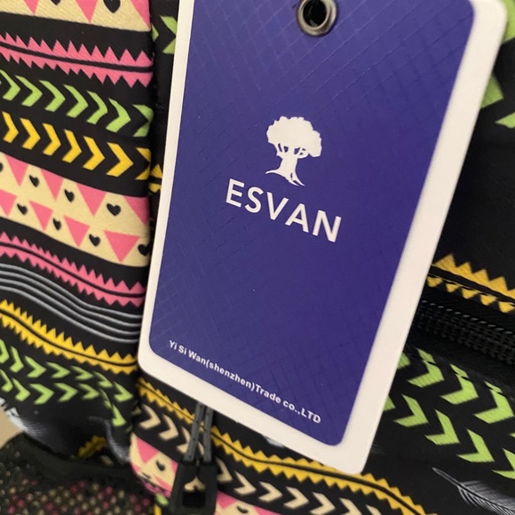 A women’s bag - Picture 2 of 3